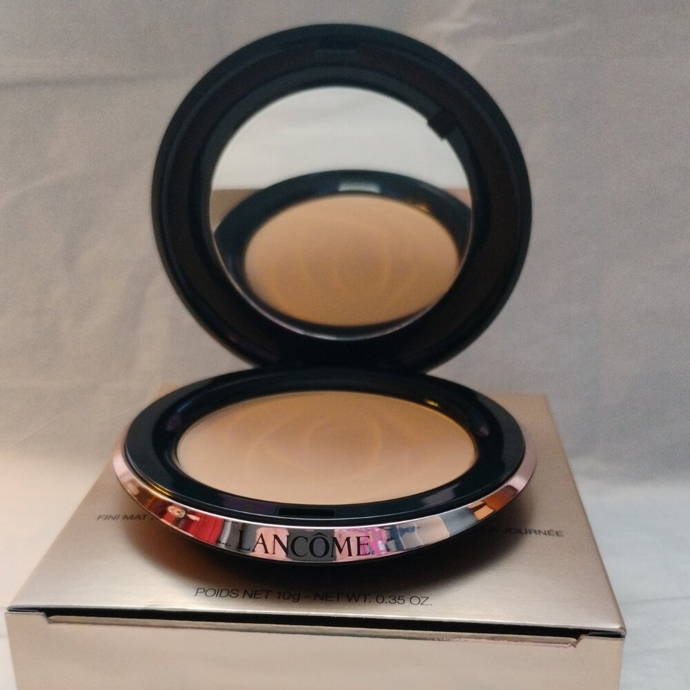 Lancome Teint Idole Ultra Wear Setting Powder Pore Blurring #02 Fair- NWT